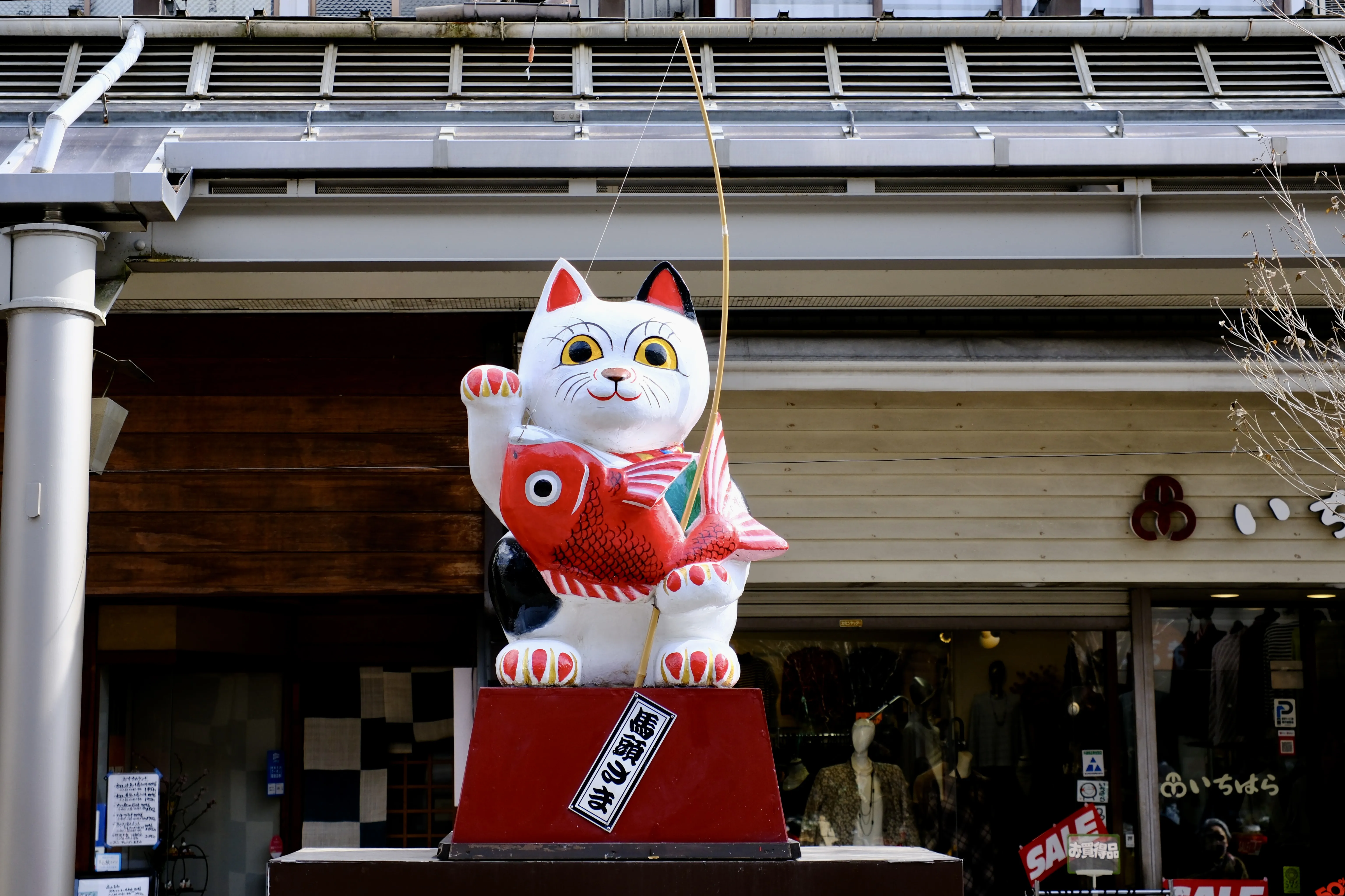 猫猫雕像